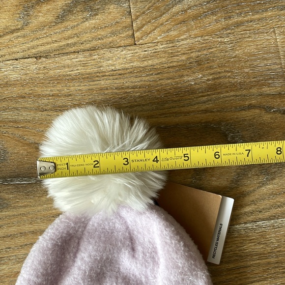 The North Face City Plush Pom Beanie in Lavender Fog NWT - Picture 11 of 11